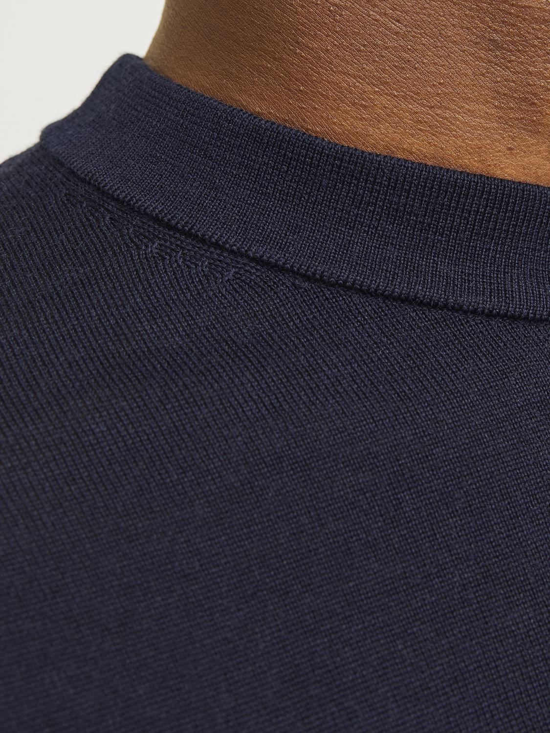 model_shot-detail